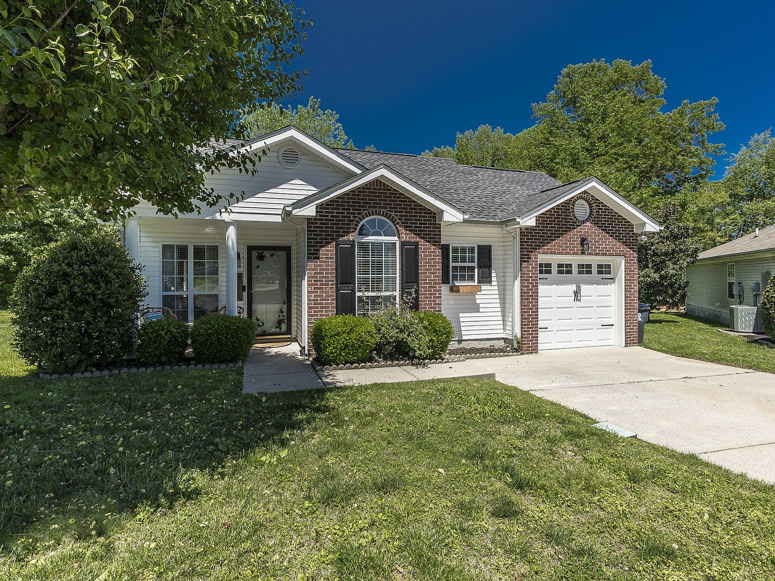 211 Williamsburg Dr, White House, TN 37188 Zillow