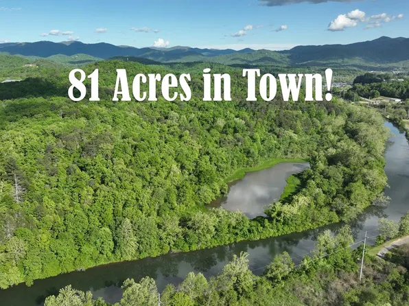 1000 Lakeside Dr, Franklin, NC 28734