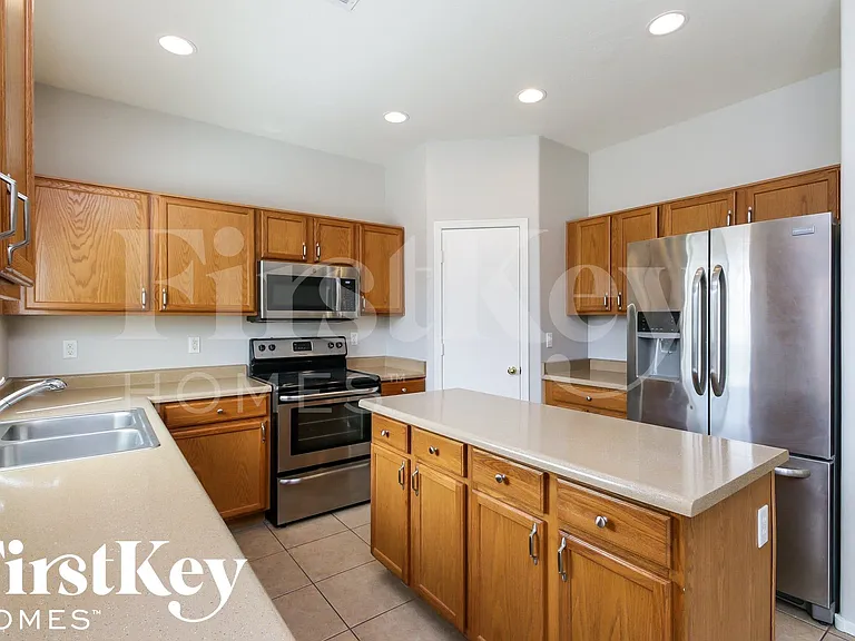 2913 W Gold Dust Ave — Photo 6