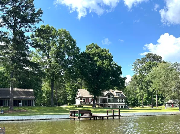 75 Mikes Ln, Sharpsburg, GA 30277