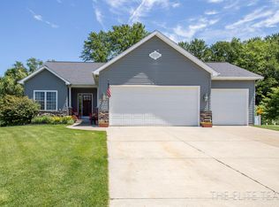 8744 Carlisle Dr SW, Byron Center, MI 49315