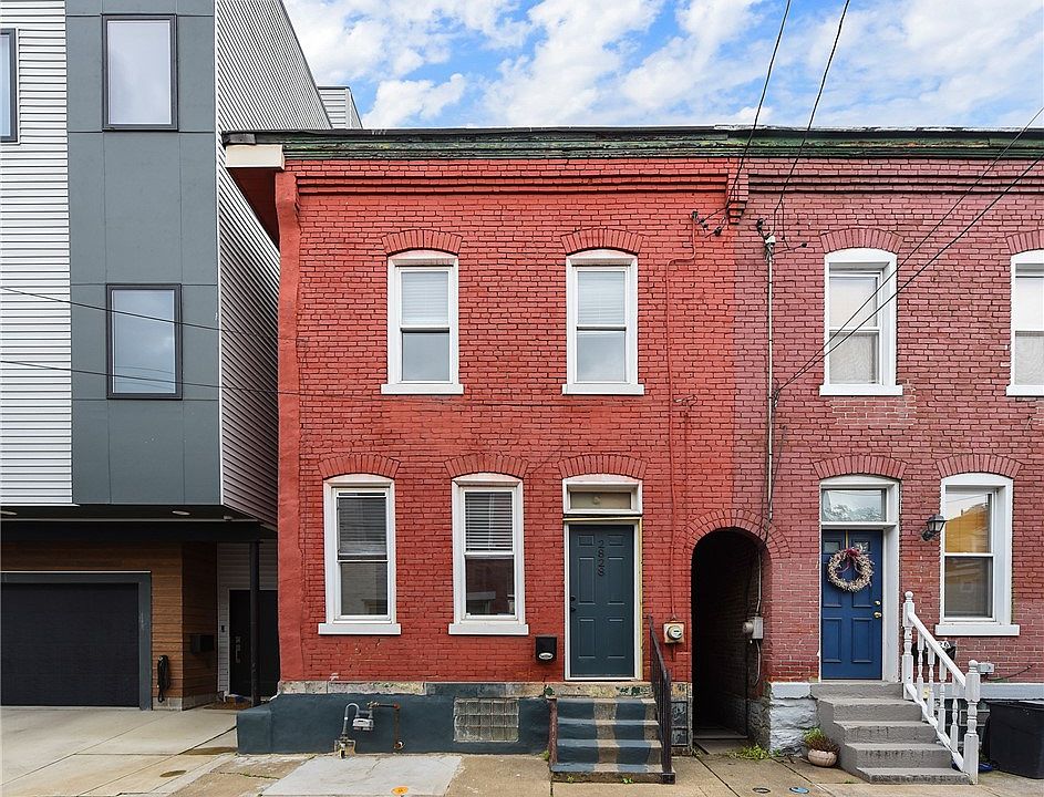 1st image of 2828 Larkins Way