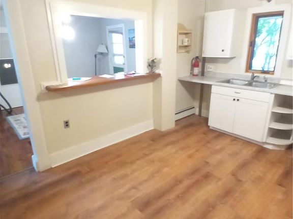 4th image of 447 Center Ave