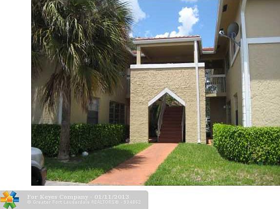 1st image of 814 Twin Lakes Dr #17-H
