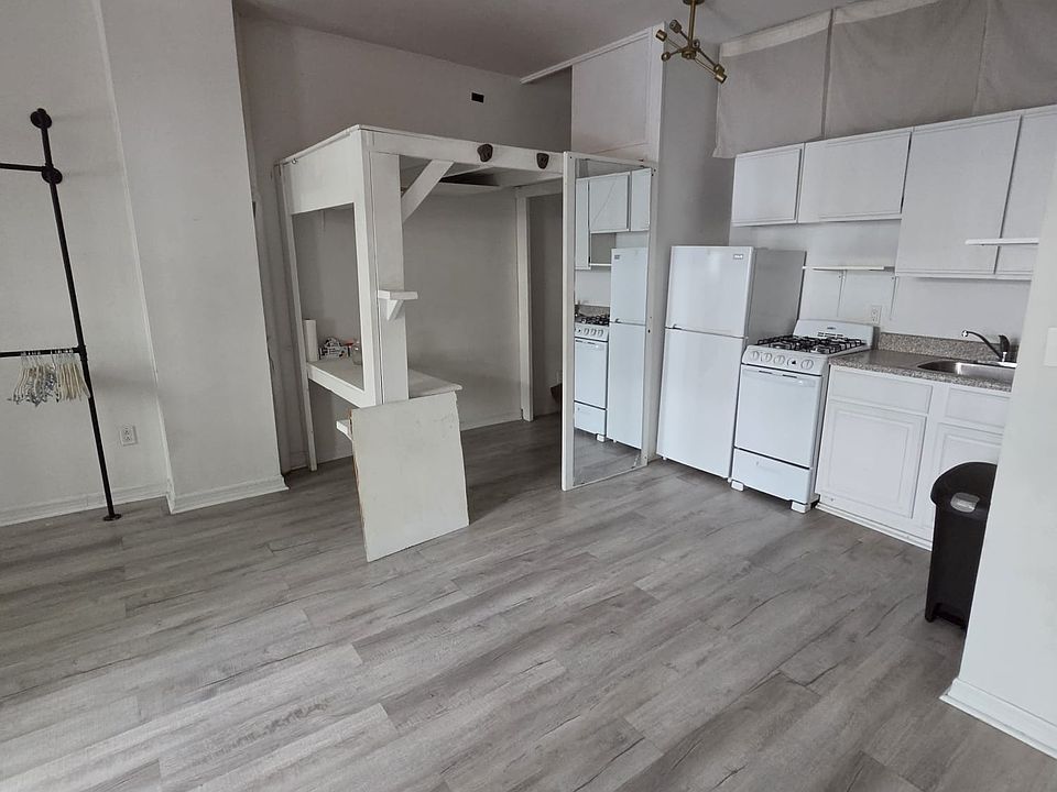 1st image of 529 Carroll St APT 1F