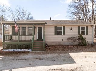 3 Plainfield Pike, Foster, RI 02825