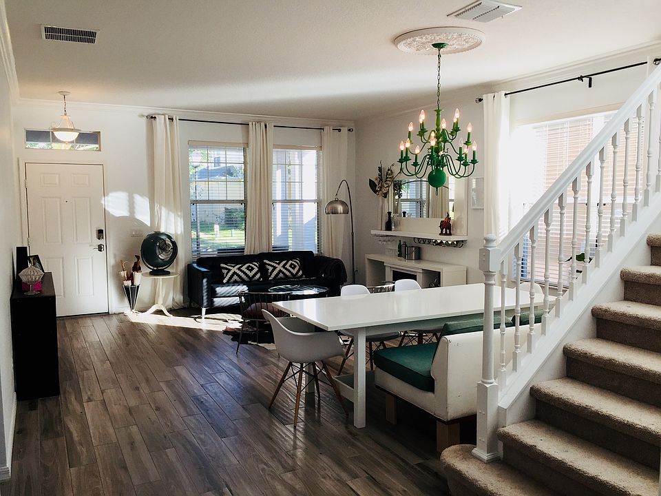 Living room / Dining room