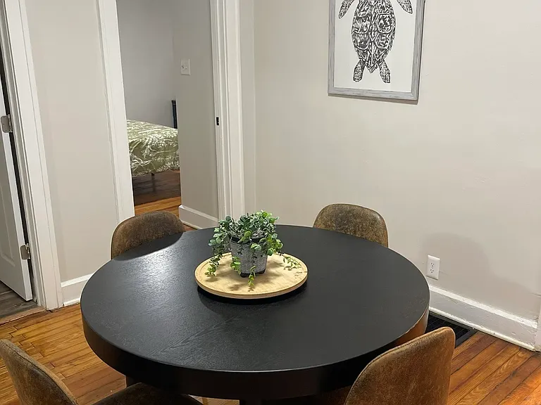 2409 Highland Pl — Photo 10