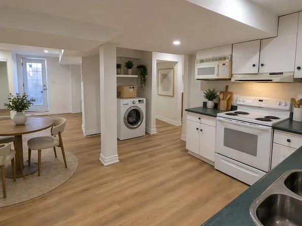 22 Deverell St #Basement, Whitby, ON L1R 1W4