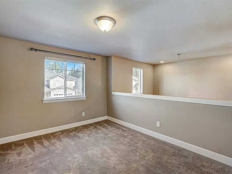 4240 Overlook Ct — Photo 19