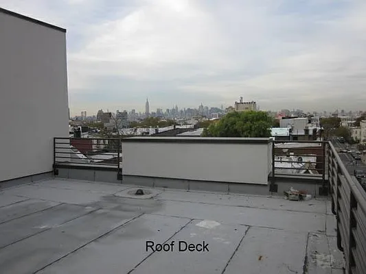 Rented by Full Time Management | media 18