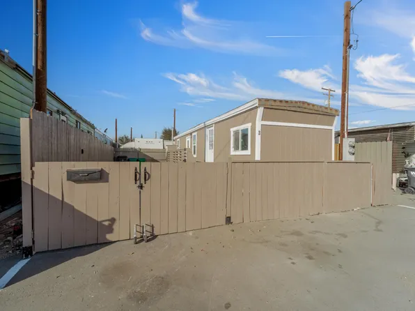 6150 E T Ave #3, Palmdale, CA 93552