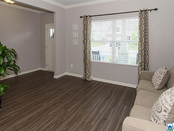 5th image of 1049 Aronimink Dr