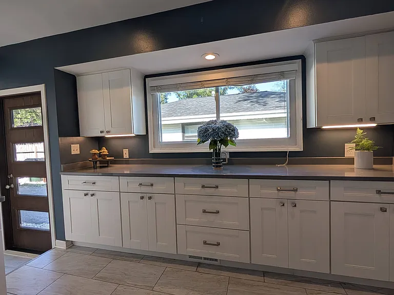 714 W Montclaire Ave — Photo 21