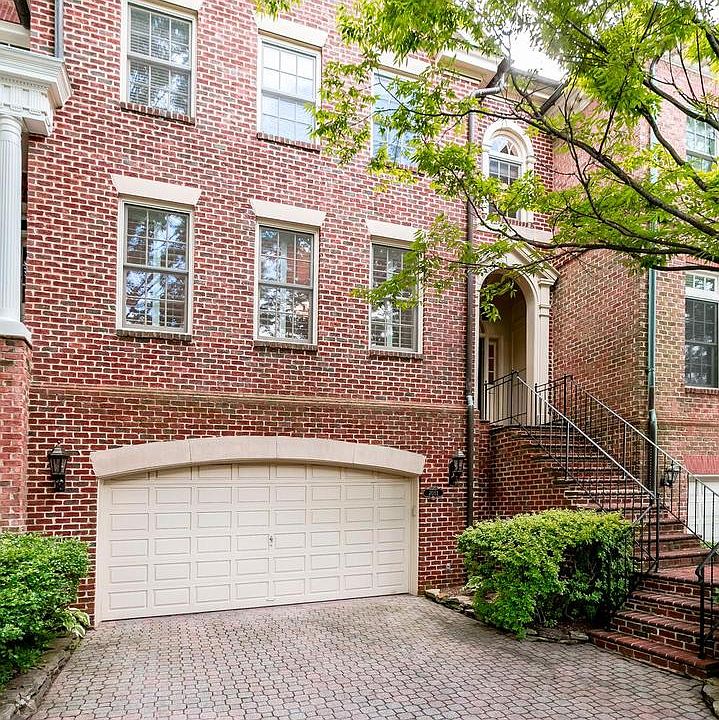 1st image of 2051 Mayfair McLean Ct