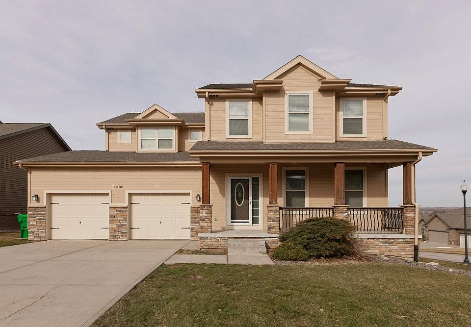 Front Exterior of Home