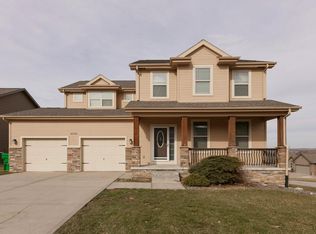 4502 Edgerton Dr, Bellevue, NE 68133