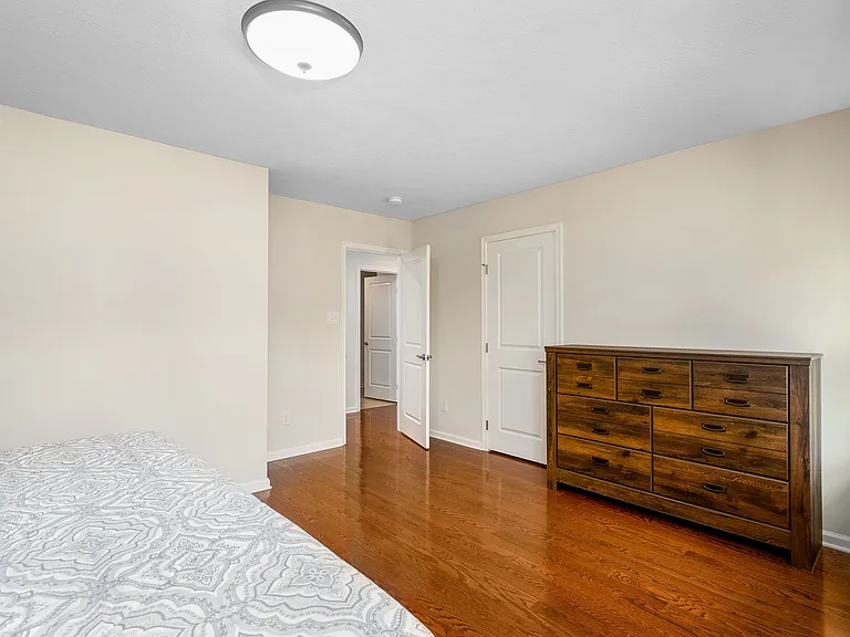 111 Pinevalley Dr — Photo 27
