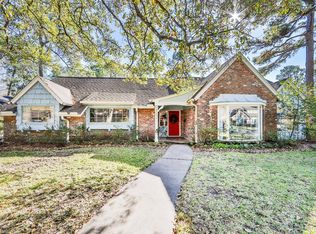 12215 Rip Van Winkle Dr, Houston, TX 77024