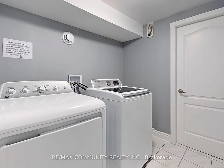 32 Faywood Dr #BASEMENT — Photo 10