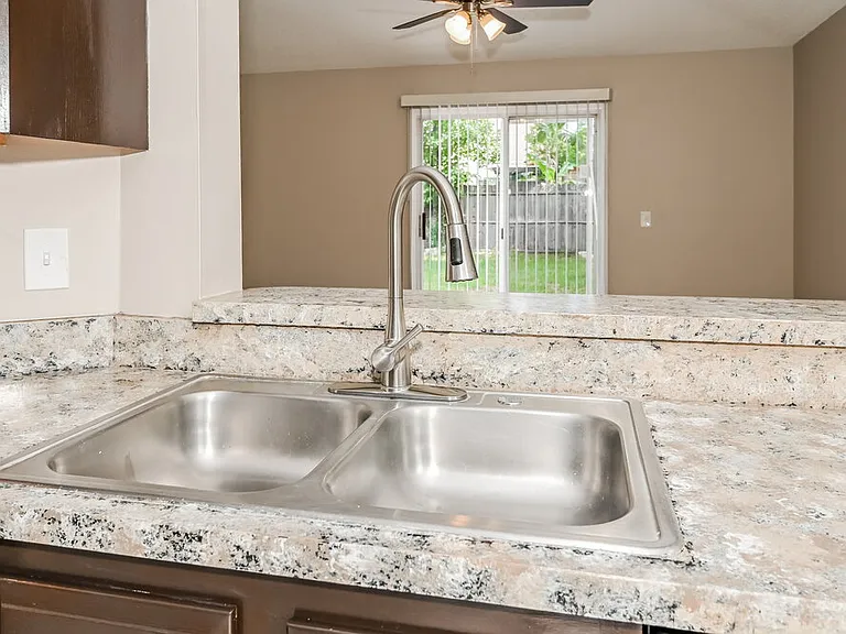 12325 Mastin Cove Rd — Photo 9