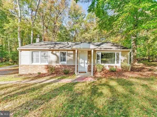 212 Wilson Rd, Huntingtown, MD 20639