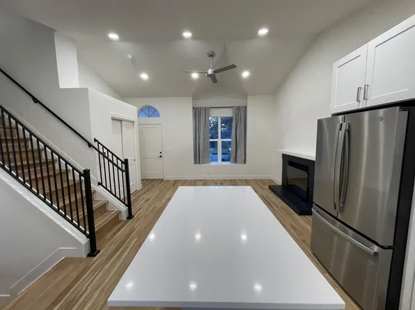 712 Cameron Ln, Longmont, CO 80504