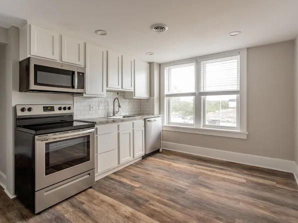 73 East Palmer Street