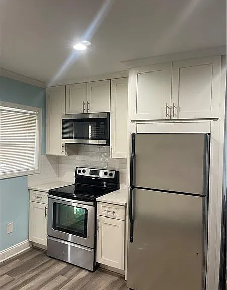3168 Sewell Mill Rd — Photo 2