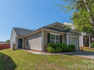 2416 Buckleigh Dr, Charlotte, NC 28215