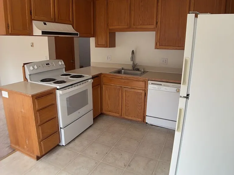 2720 Saint Paul St #2722 — Photo 4