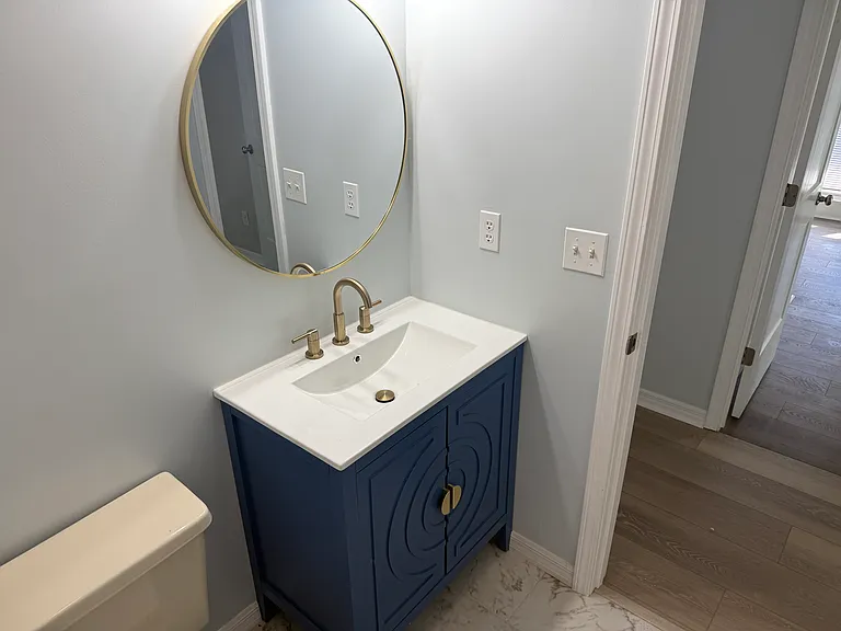 2443 1st Ave #A — Photo 8