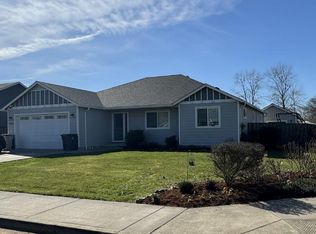 38636 SW Filbert St, Scio, OR 97374