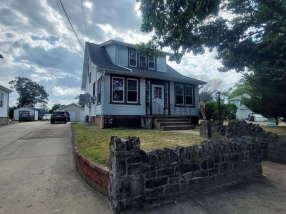 2nd image of 514 Bridgeboro St