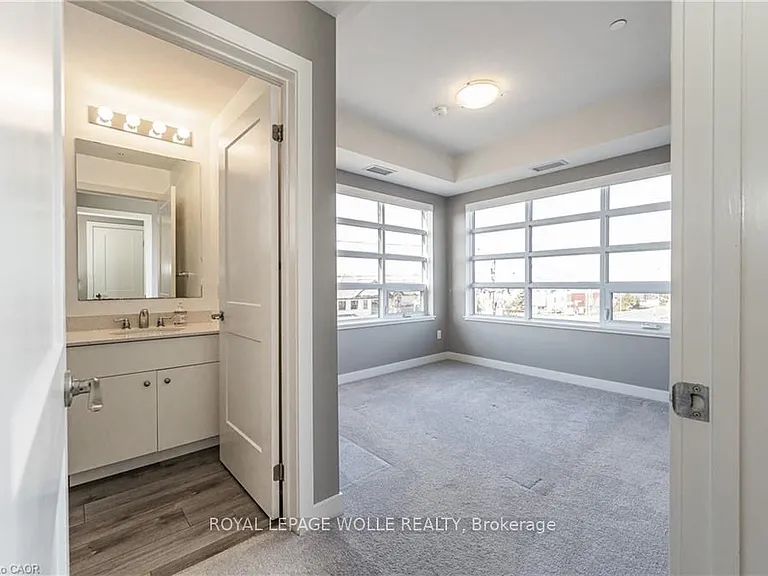 255 Northfield Dr E #302 — Photo 19