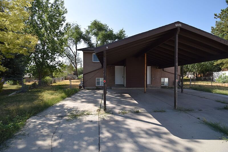1st image of 4451 S Dean Cir