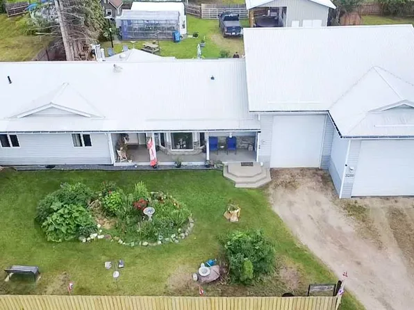 5216 E 51st Ave, Valleyview, AB T0H 3N0