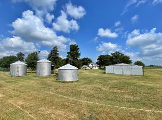 8101 W Peckham Rd, Newkirk, OK 74647