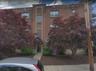 62 Selkirk Rd #1B, Brighton, MA 02135