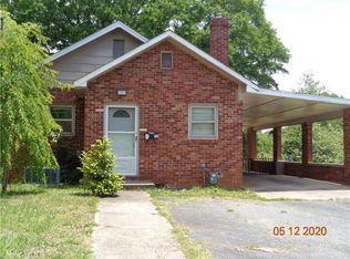 417 19th St SW, Hickory, NC 28602