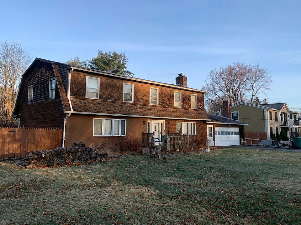 373 East St, Pittsford, NY 14534 Zillow