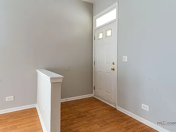 4 bed, 2100 sqft, $2,850 — Photo 3