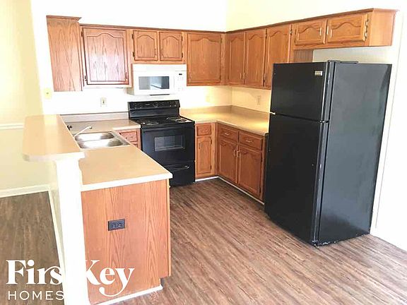 5th image of 1553 Belle Trees Dr