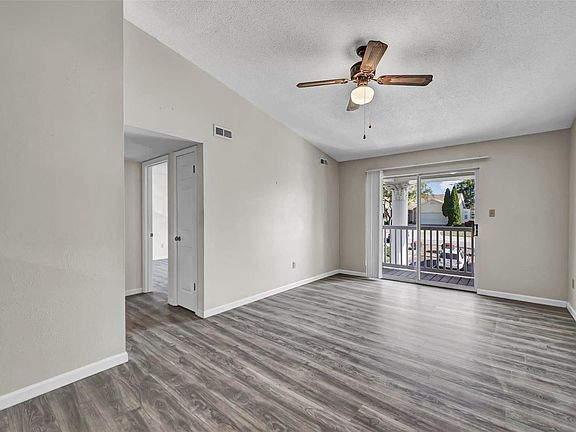 3rd image of 3129 Edwards Pl APT 303