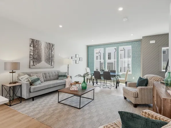 230 Arrowhead Dr, Nashville, TN 37216