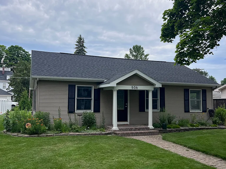 506 Chippewa St — Photo 22