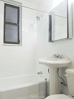 Rented by City Connections Realty | media 33