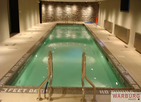 Rented by Warburg | media 8