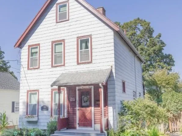 130 Summer St, Stoneham, MA 02180