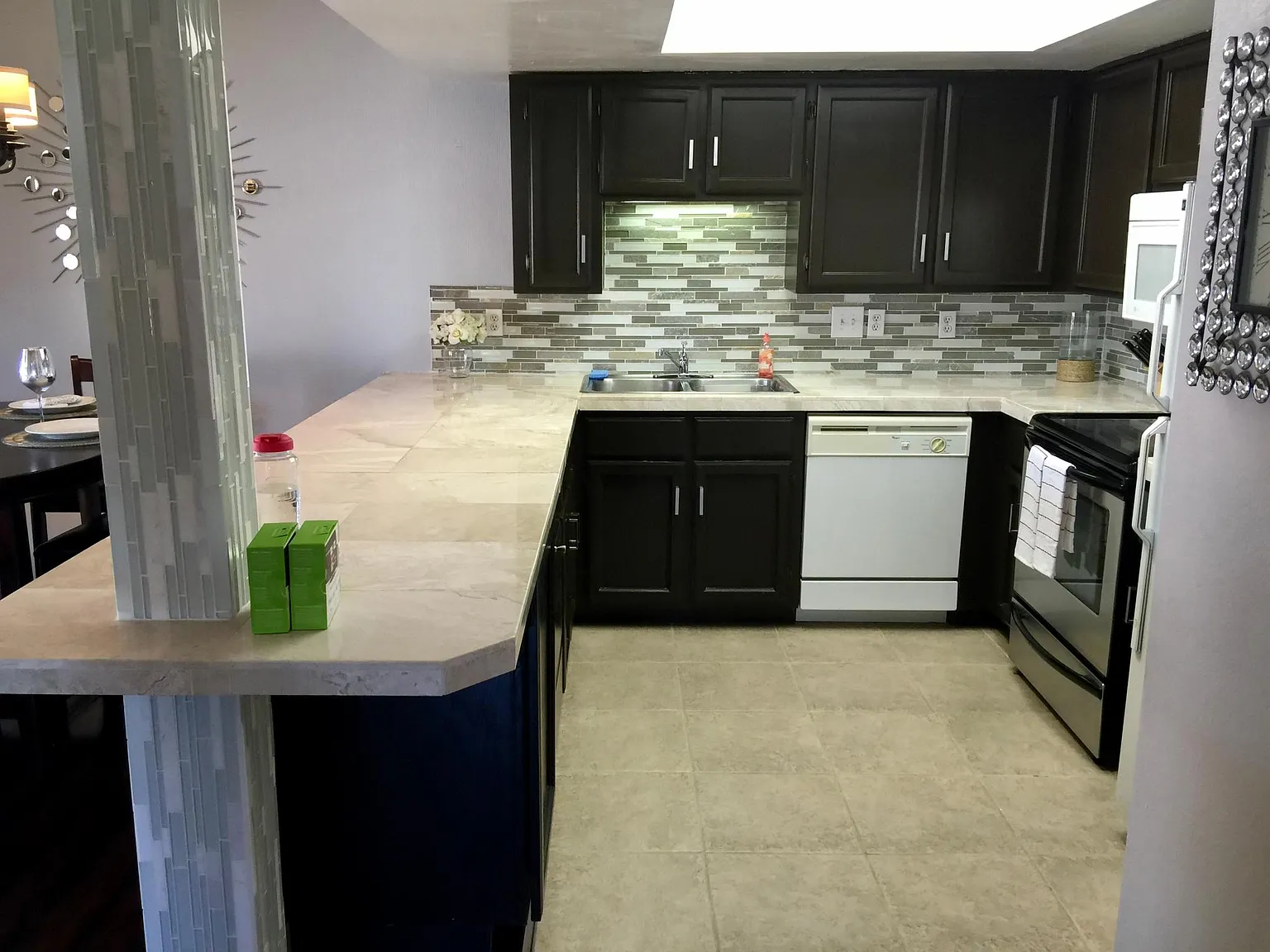 834 E Fountain St — Photo 3
